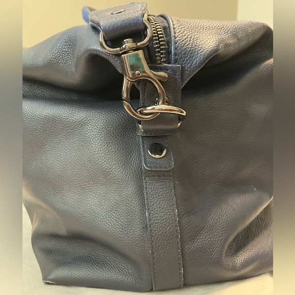 Navy Limited Edition Amex Lined Leather Weekender Bag - Picture 3 of 6